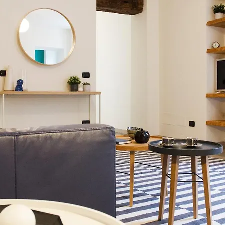 Duda House - House Of Travelers Apartment