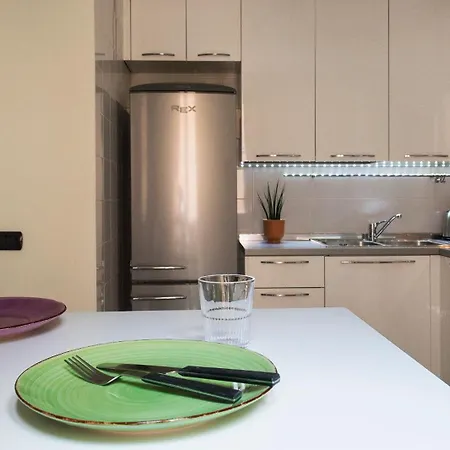 Duda House - House Of Travelers Apartment *